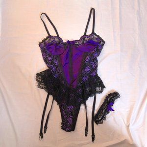 Black and Purple Snap Nighty